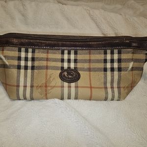 Burberry Toiletries Bag
